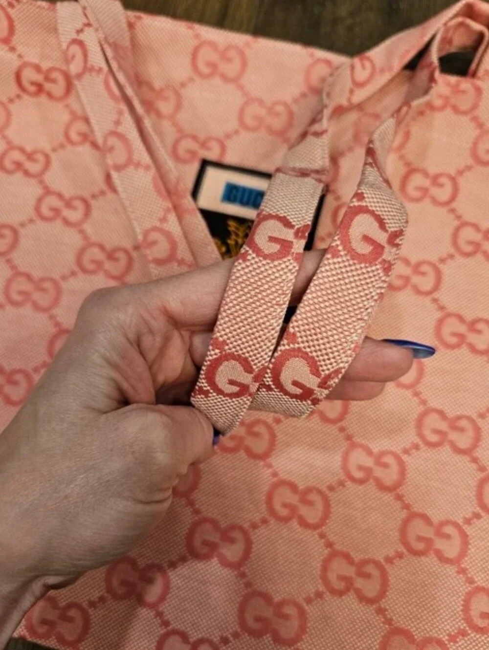 NEW Gucci Beauty Pink GG Tote Pineapple Patch With Charm + Mirror + Décor Set